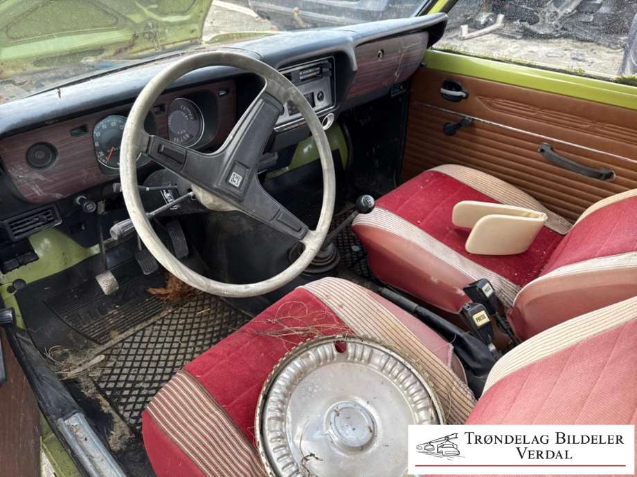Mazda 1300 1970-1977 delebil , Motorkode: , Girkassekode: 