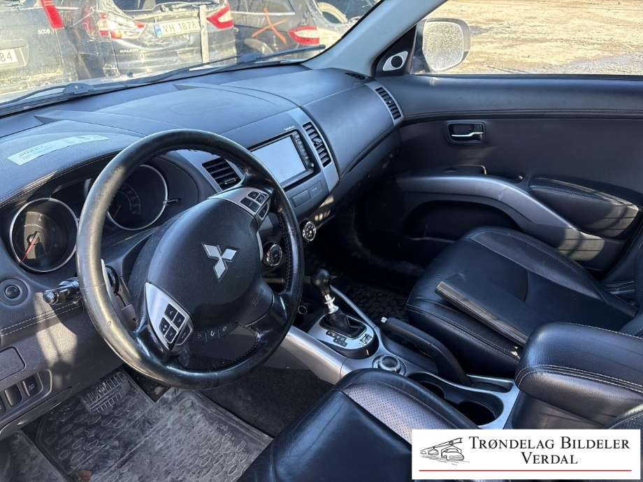 Mitsubishi Outlander 2010-2012 (Type II, Fase 2) , Motorkode: 4HN, Girkassekode: 