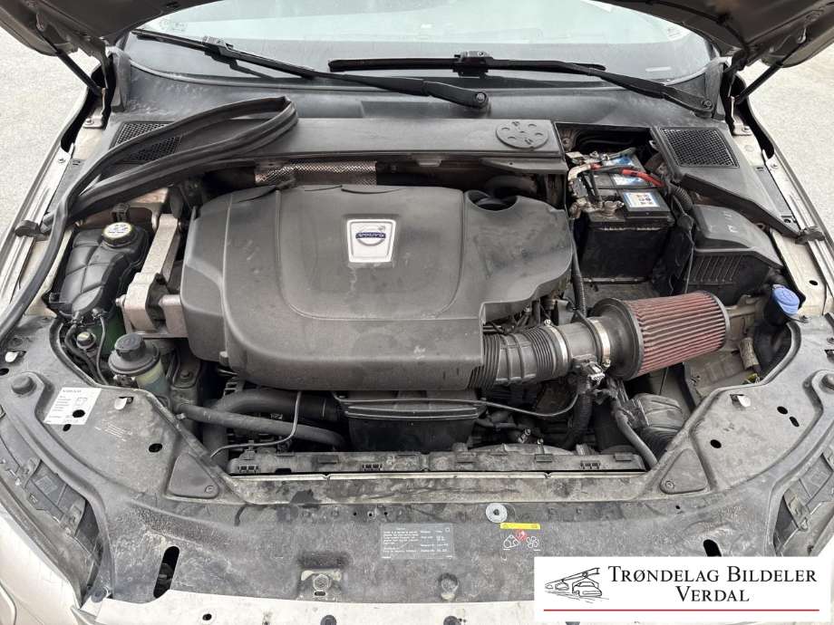 Volvo XC70 2008-2013 (Type II, Fase 1) delebil , Motorkode: D5244T16, Girkassekode: 