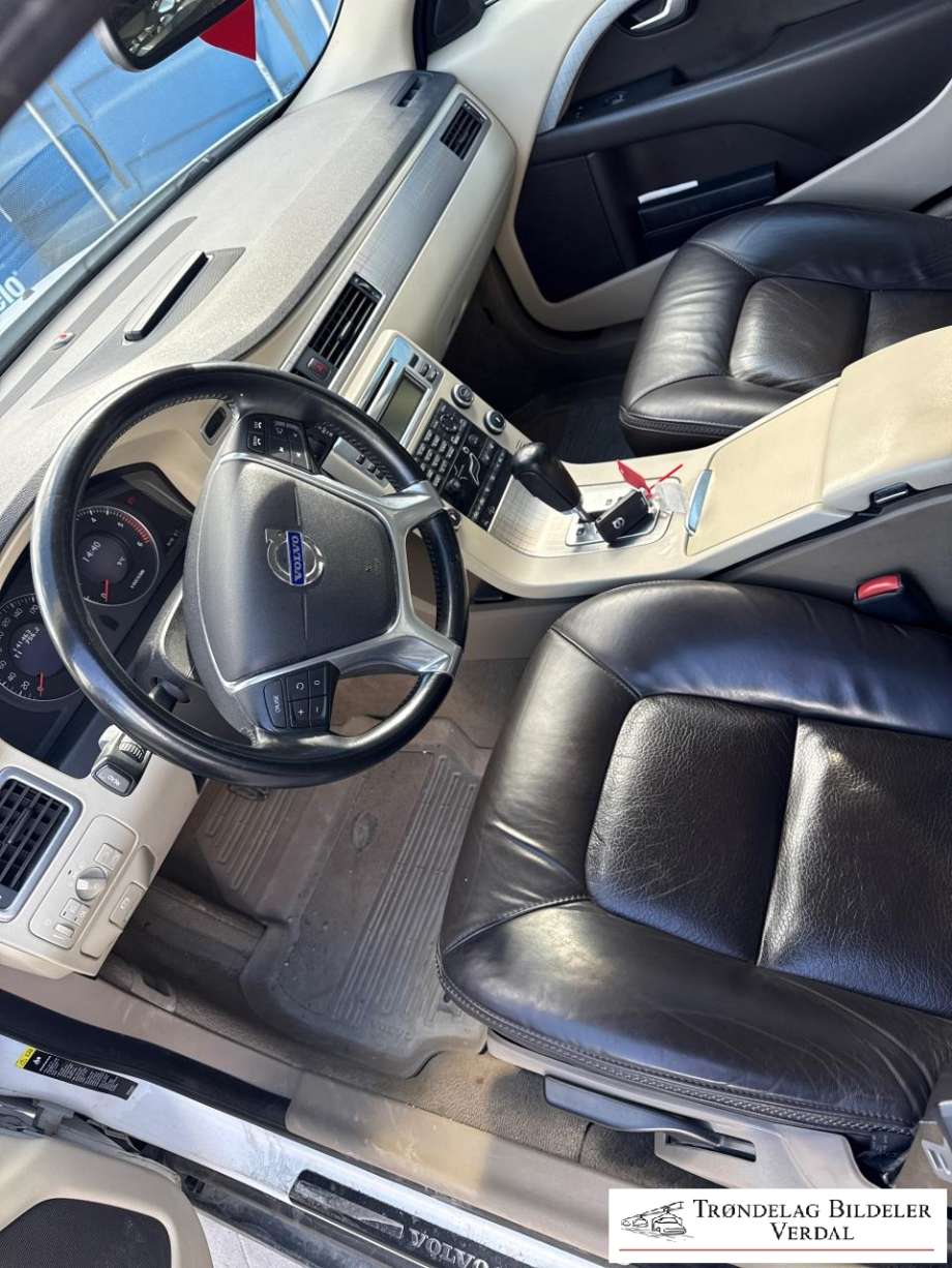Volvo XC70 2008-2013 (Type II, Fase 1) , Motorkode: D5244T(16), Girkassekode: 