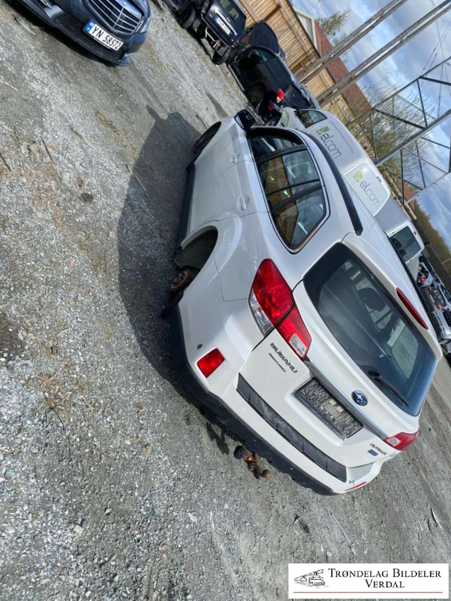 Subaru Legacy 2009-2015 delebil , Motorkode: EE20, Girkassekode: 
