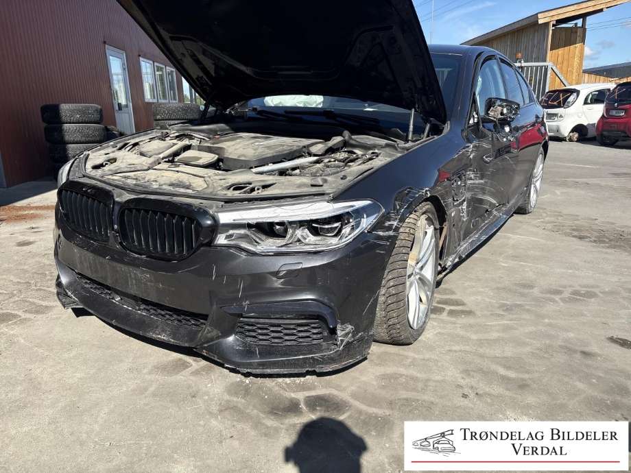 BMW 5-Serie, 2017->> (G30/G31) (G30/G31) delebil , Motorkode: B48B20A|GC1P25A