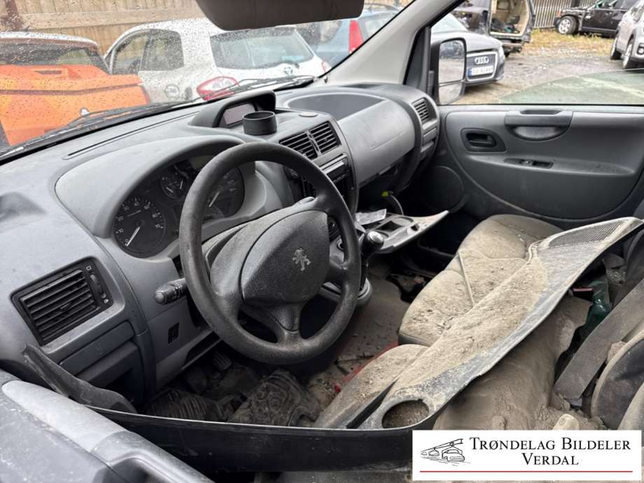Peugeot Expert 2007-2016 (Type II) delebil , Motorkode: , Girkassekode: 