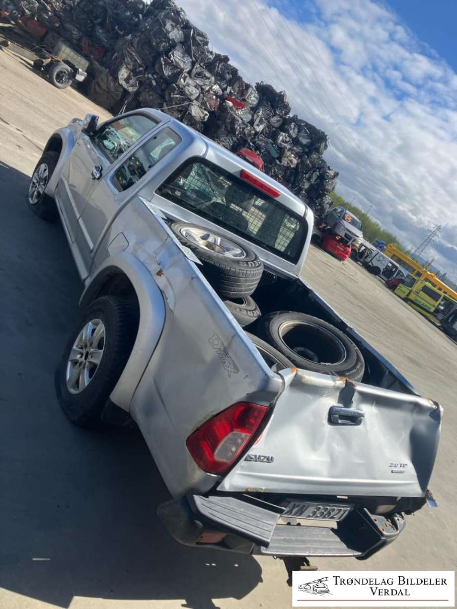 Isuzu D-Max 2007-2012 (Type I) , Motorkode: 4JJ1E4C-L, Girkassekode: 