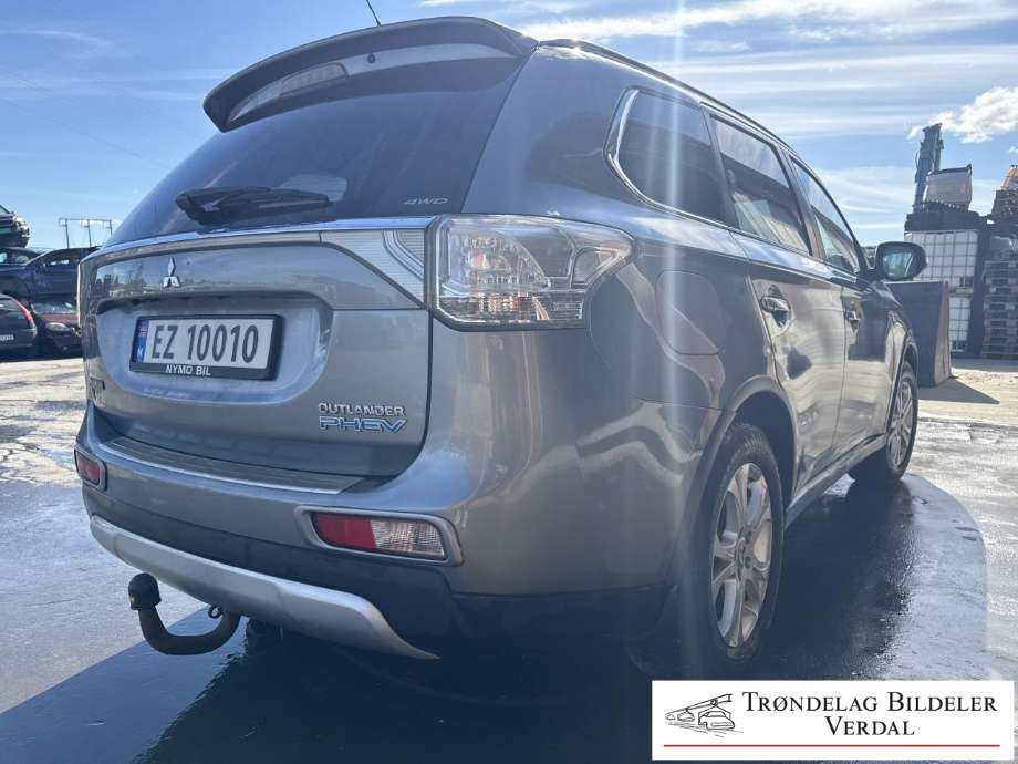 Mitsubishi Outlander 2012-2015 (Type III, Fase 1) , Motorkode: 4B11|S61, Girkassekode: 
