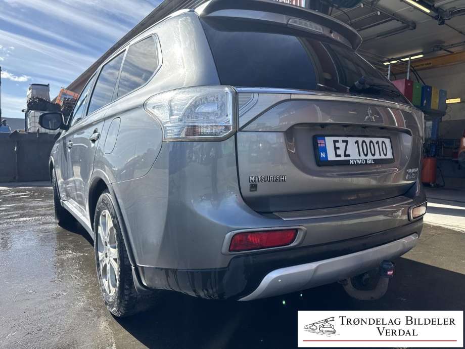 Mitsubishi Outlander 2012-2015 (Type III, Fase 1) , Motorkode: 4B11|S61, Girkassekode: 
