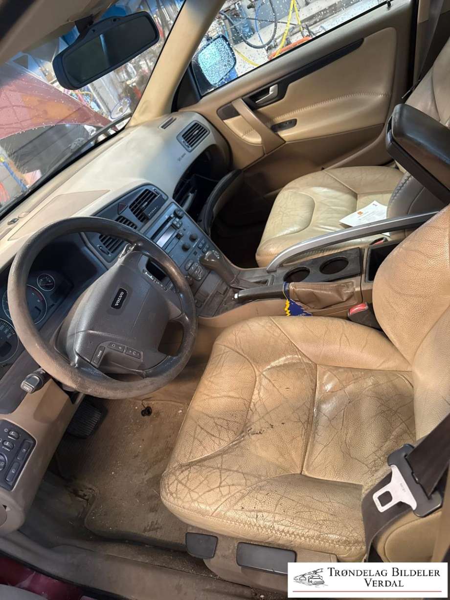 Volvo V70 2000-2004 (Type II, Fase 1) , Motorkode: B5244T3, Girkassekode: