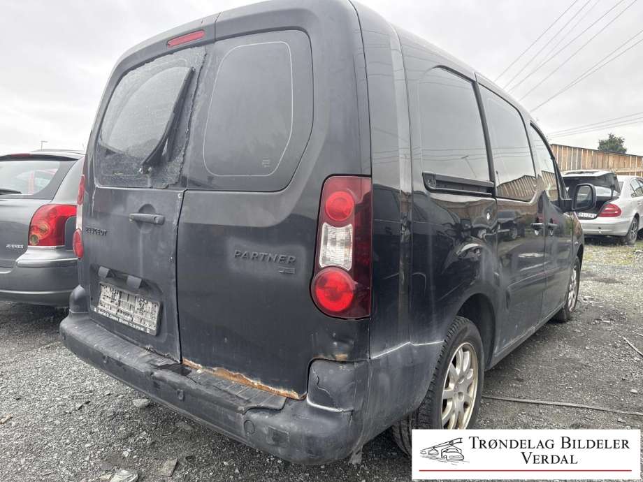 Peugeot Partner 2008-2015 (Type II, Fase 1) delebil , Motorkode: 9H06, Girkassekode: 
