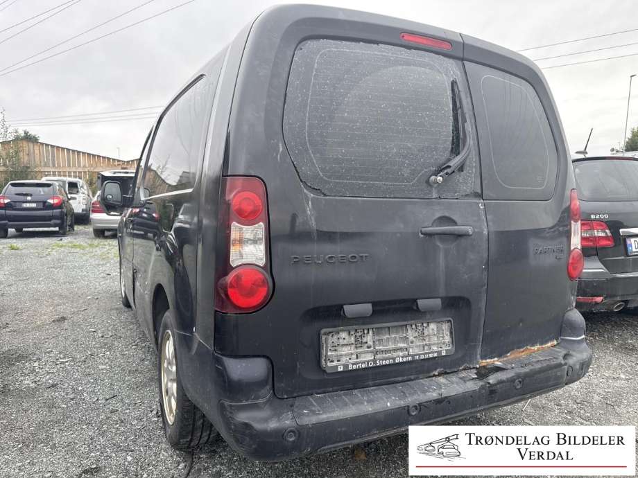 Peugeot Partner 2008-2015 (Type II, Fase 1) delebil , Motorkode: 9H06, Girkassekode: 