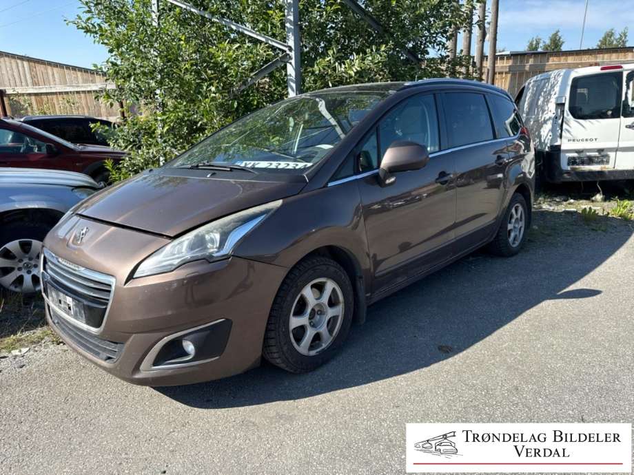 Peugeot 5008, 2010-2017 (Type I) delebil , Motorkode: 9H05