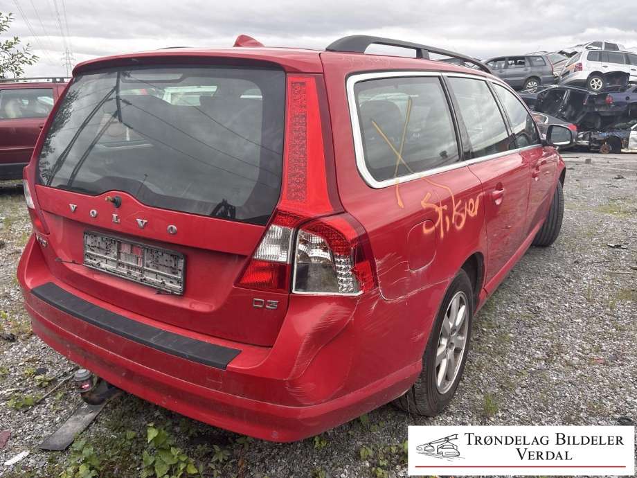 Volvo V70 2000-2004 (Type II, Fase 1) delebil , Motorkode: D5204T7, Girkassekode: