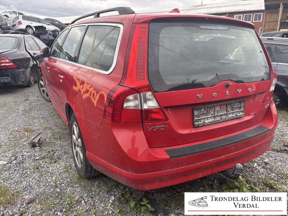 Volvo V70 2000-2004 (Type II, Fase 1) delebil , Motorkode: D5204T7, Girkassekode: