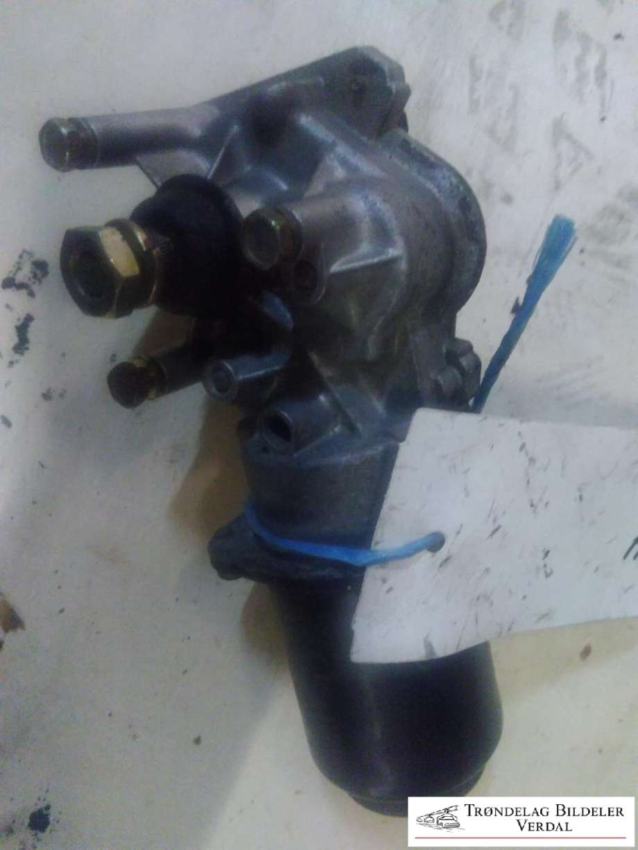 Viskermotor frontrute til Nissan X-Trail 2002-2007 (T30) (T30) (|163402)
