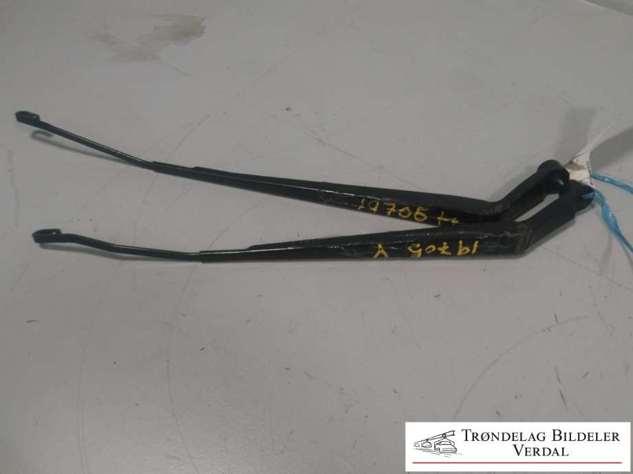 Viskerarmer frontrute til Toyota Avensis, 2003-2008 (Type II)