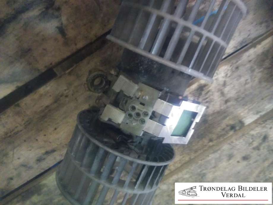 Varmeapparat motor til Opel Omega A 1991-1993  (|501123)