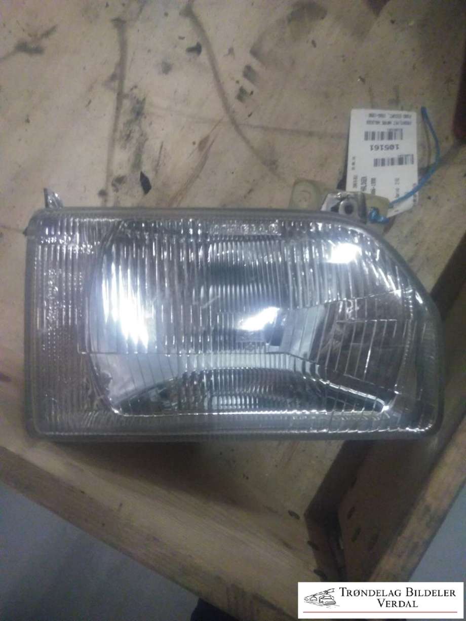 Frontlykt høyre halogen til Ford Escort, 1986-1990