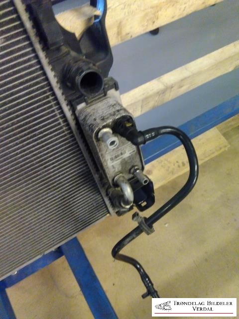 Radiator (automat gir) til Volvo XC70 2008-2013 (Type II, Fase 1)  (H0602004|6G91-7A095-AD|)