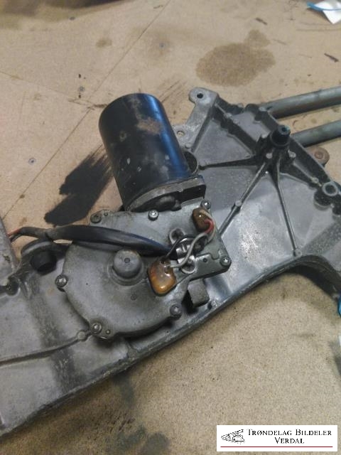 Viskermotor frontrute til Peugeot 807, 2003-2009  