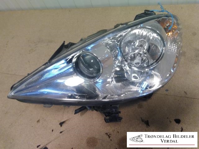 Frontlykt venstre xenon til Peugeot 807 2003-2009 (1494312080|89006379|)