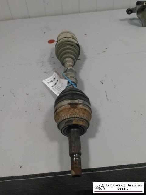 Drivaksel venstre foran, bensin/automat til Toyota RAV4, 2000-2006 (Type II)