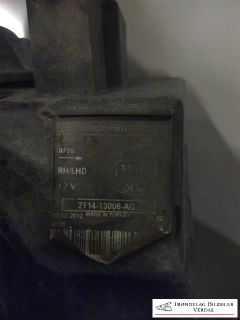 Frontlykt høyre halogen til Ford Transit Connect 2009-2013 (Type I, Fase 2)  (2T14-13006-AG|)