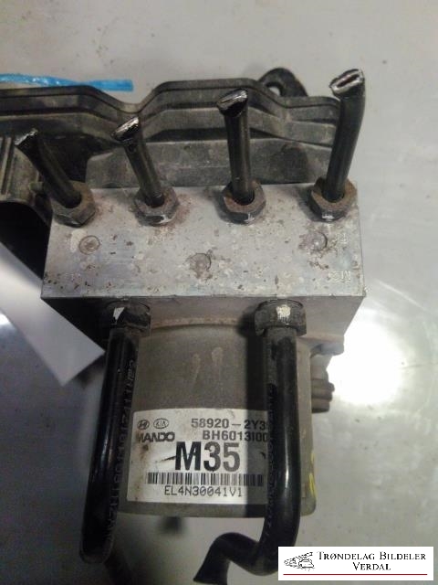 ABS sentral til Hyundai Ix35, 2010-2015  (FGWK9M29B759B14)