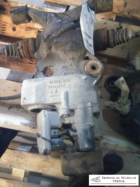 Mellomaksel viskosekobling til Volvo XC70 2001-2004 (Type I, Fase 1)  (08689632|)