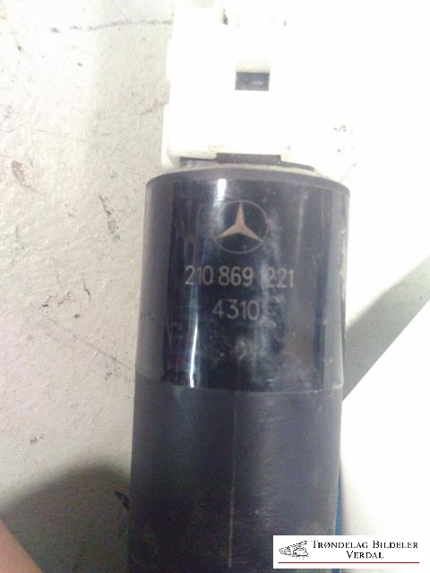 Spylerpumpe til Mercedes C-Klasse 2007-2011 (Fase 1) (W204) (W204) (210 869 1221|)