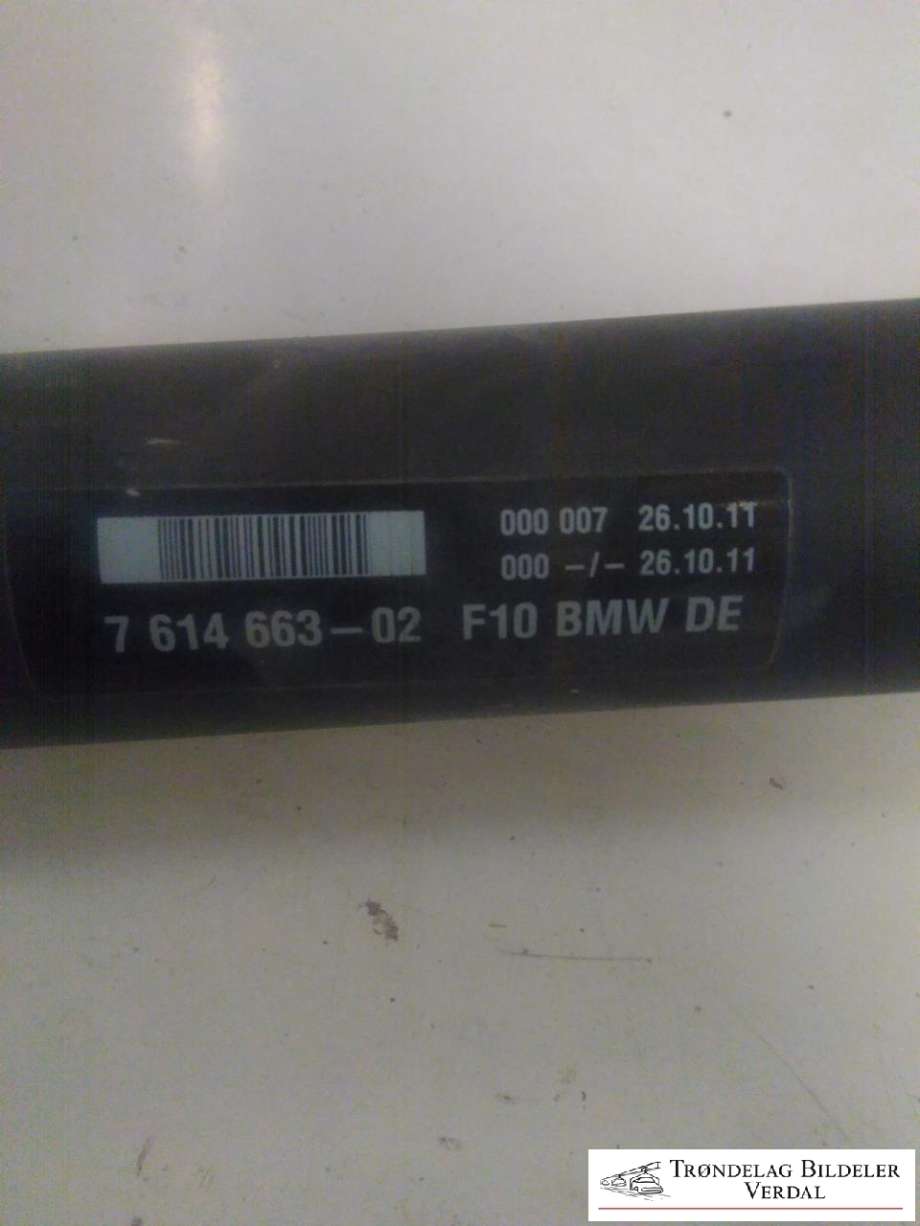 Mellomaksel til BMW 5-Serie 2010-2017 (F10/F11) (F10/F11) (7 614 663 - 02|)