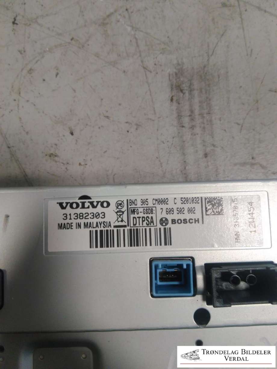Bilstereo navigasjon skjerm til Volvo XC60 2008-2013 (Type I, Fase 1)  (31382303|)