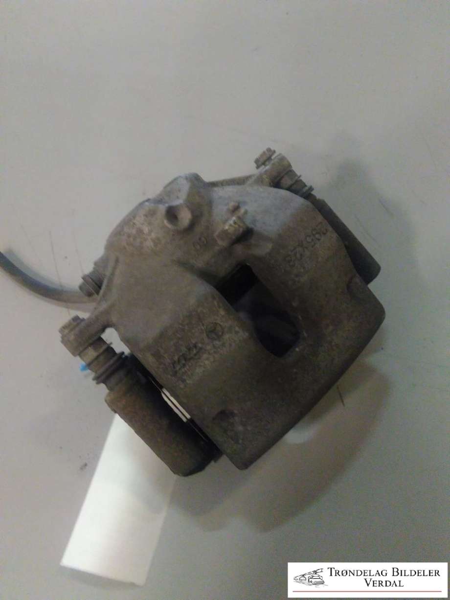Bremsecaliper venstre foran til Mercedes E-Klasse, 2009-2013 (Fase 1) (W212) (W212) 