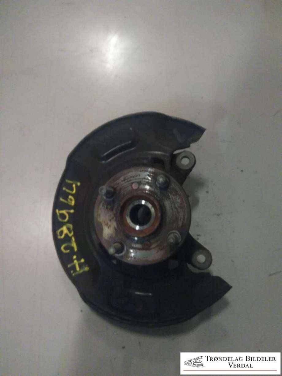 Hjulspindel høyre foran til Toyota Yaris, 2012-2014 (Type III, Fase 1)  