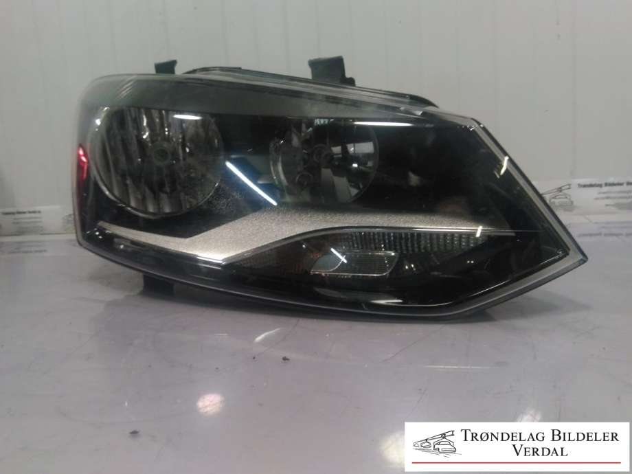 Frontlykt høyre halogen til VW Polo 2009-2014 (Type V, Fase 1) (6R1941008E|1EE24705102|)