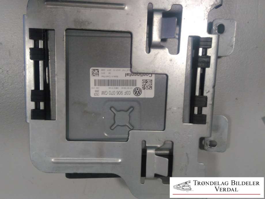 Styreenhet motor til VW Caddy, 2010-2015 (Type III, Fase 2) (03F906 070 GM)