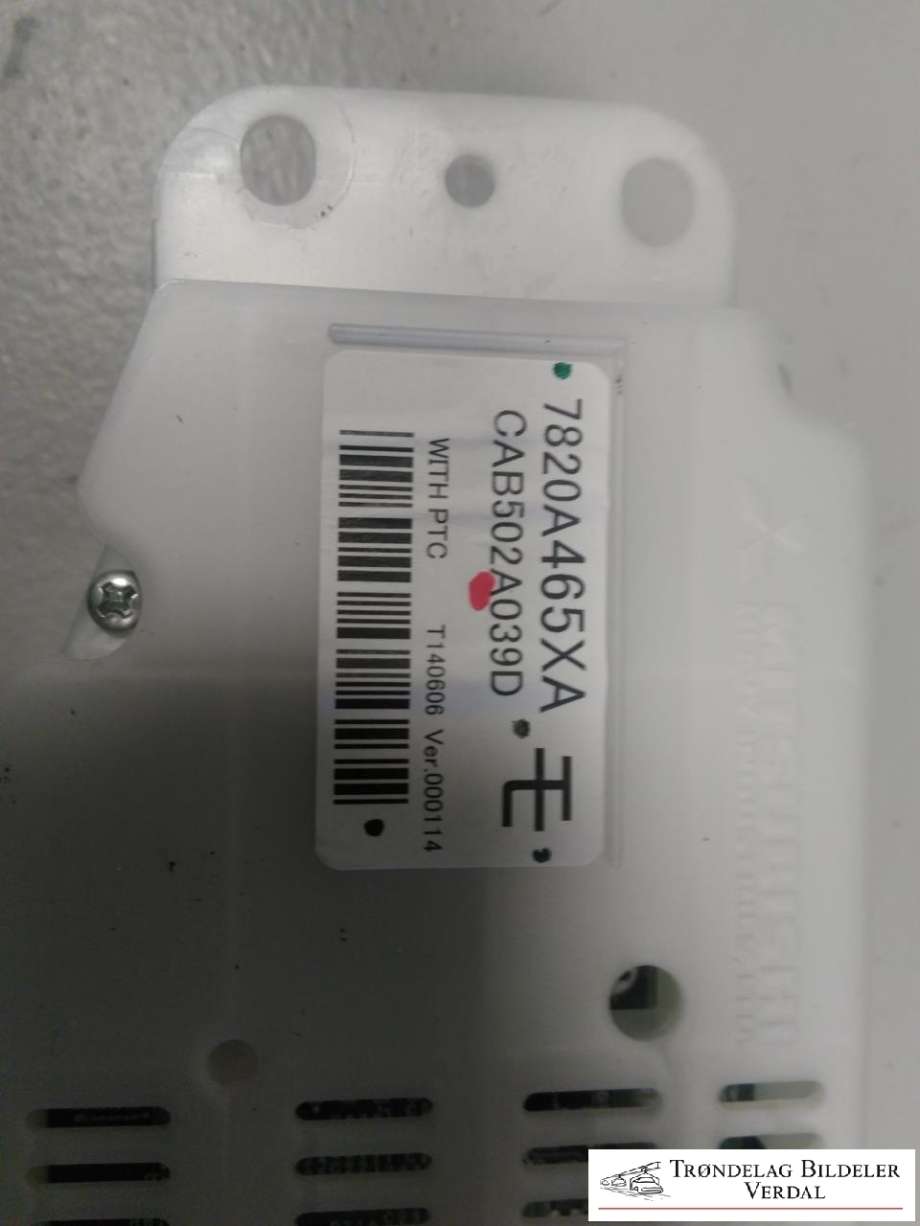 Varmeapparat betjening til Mitsubishi Outlander 2012-2015 (Type III, Fase 1)  (7820A45XA|)