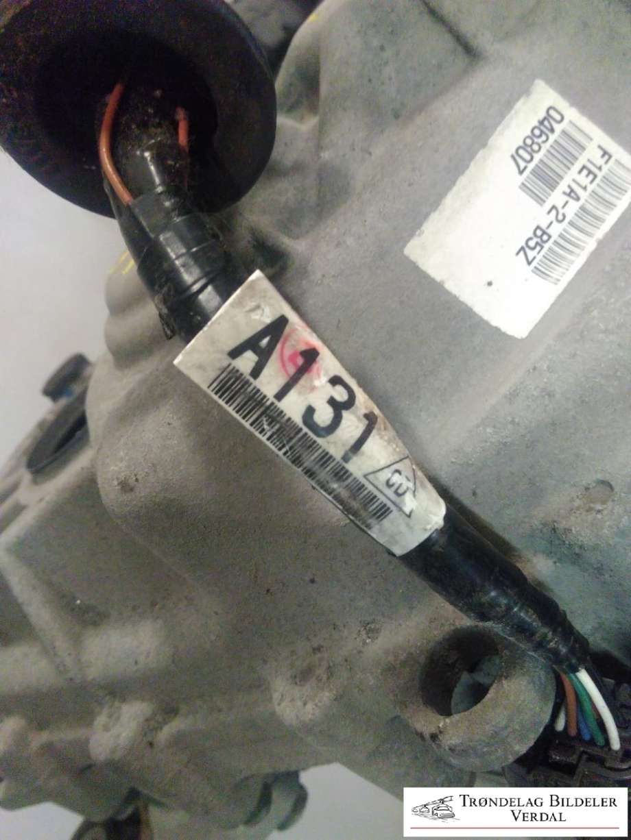 Motor hybrid bakaksel til Mitsubishi Outlander 2012-2015 (Type III, Fase 1)  (|F1E1A2B5Z)