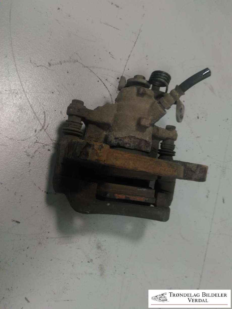 Bremsecaliper høyre bak til Opel Vivaro B 2014-2019 (|P/N:)