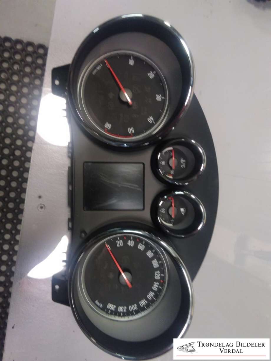 Instrumentpanel til Opel Astra J 2010-2015 (13355672|600775881|)