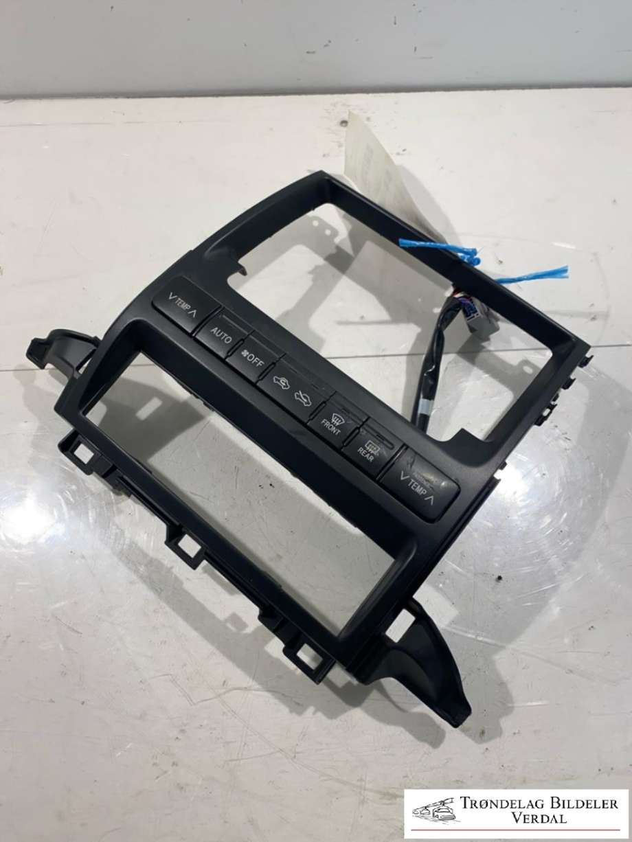 Varmeapparat betjening til Toyota Land Cruiser 120 2002-2009 (8611160101|4622001171|8329060251)