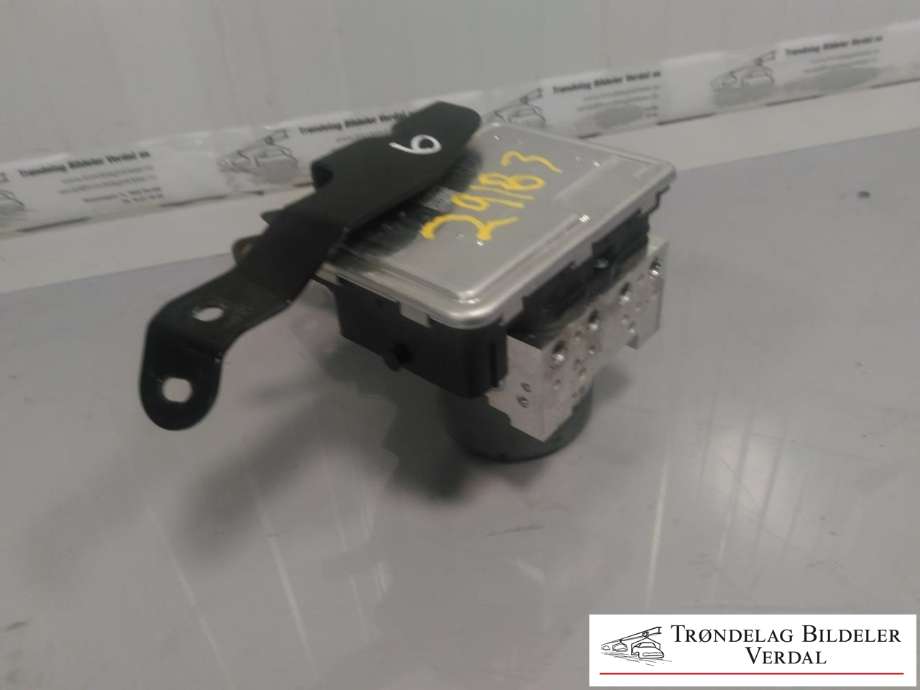 ABS sentral til Mitsubishi Outlander, 2015-->> (Type III, Fase 2) (4670B745)