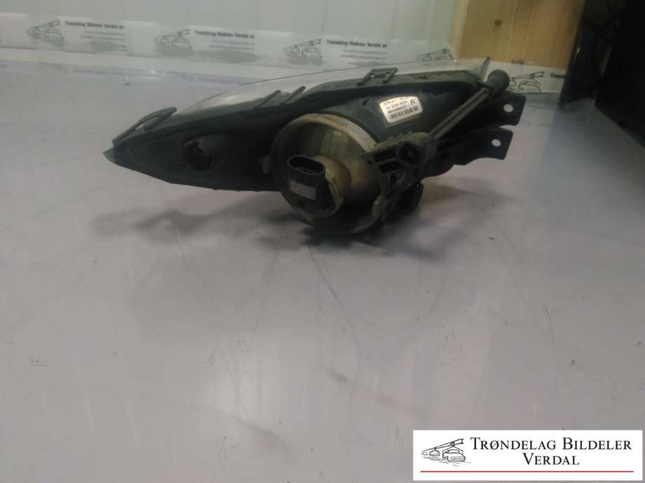 Tåkelykt høyre foran til Opel Insignia A 2009-2014 (662588537R|)