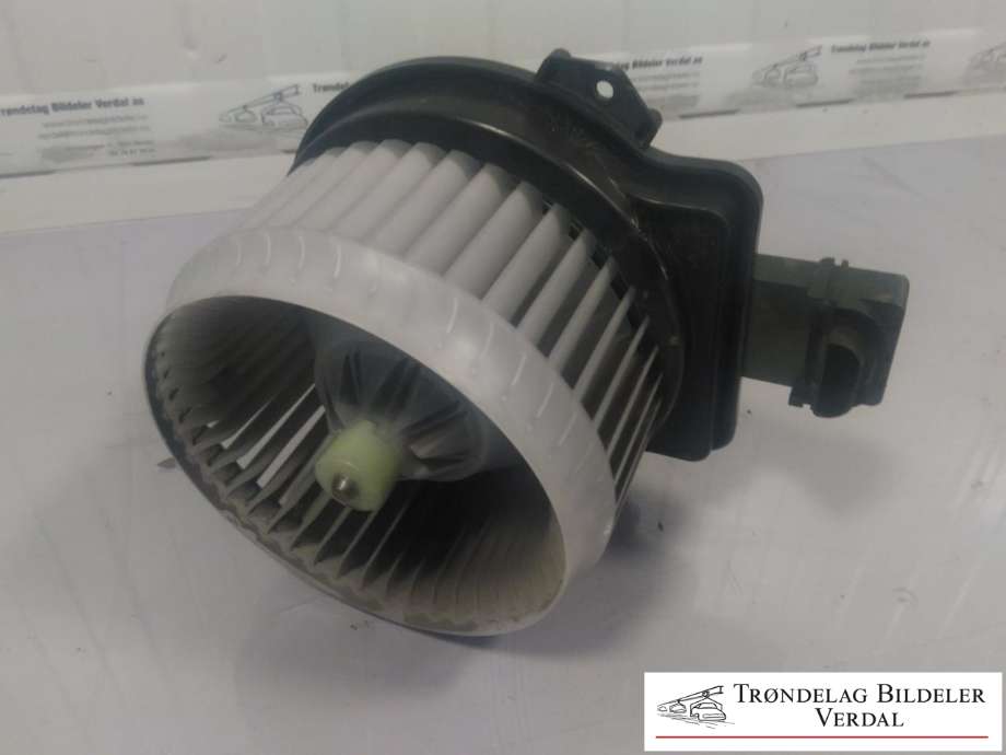 Varmeapparat motor til Suzuki SX4 S-CROSS 2013-->> (Type II)  (7Q12AV1490|)