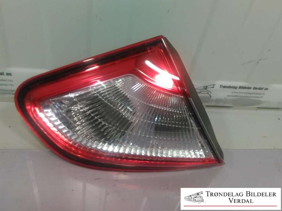 Baklykt venstre indre til Nissan Qashqai, 2010-2014 (Type I, Fase 2)  (89503189)