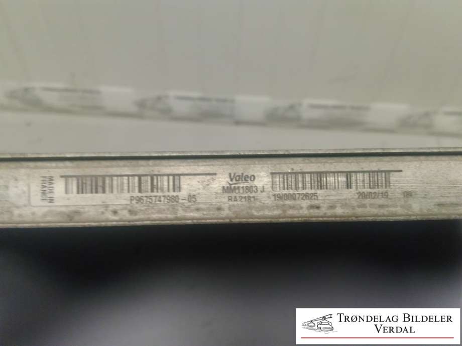 Radiator (automat gir) til Peugeot Partner 2019-->> (Type III)  (967574798005|)