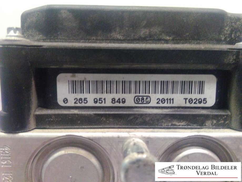 ABS sentral til Nissan Qashqai 2010-2014 (Type I, Fase 2)  (265951849|5421L8090112085|0265252020)