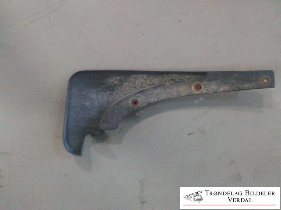 Skvettlapp til Toyota RAV4 2006-2009 (Type III, Fase 1)  (HF|)