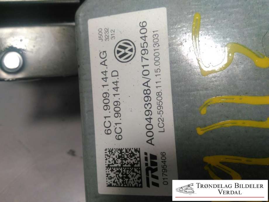 Rattaksel elektrisk servo til Škoda Fabia 2014-2021 (Type III) (6C1909144AG|6C1423510BD|)