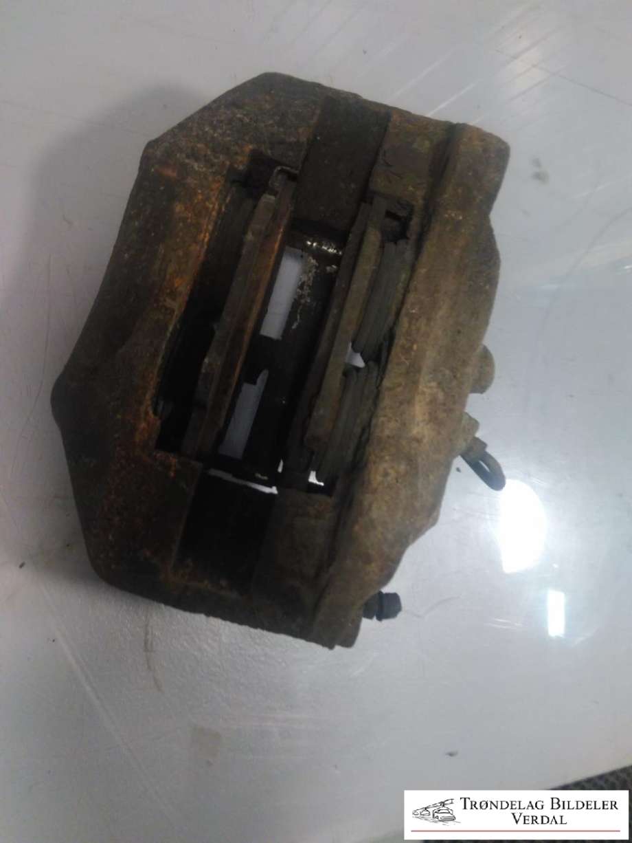 Bremsecaliper venstre foran til Toyota Hilux 2006-2011 (|P/N:)