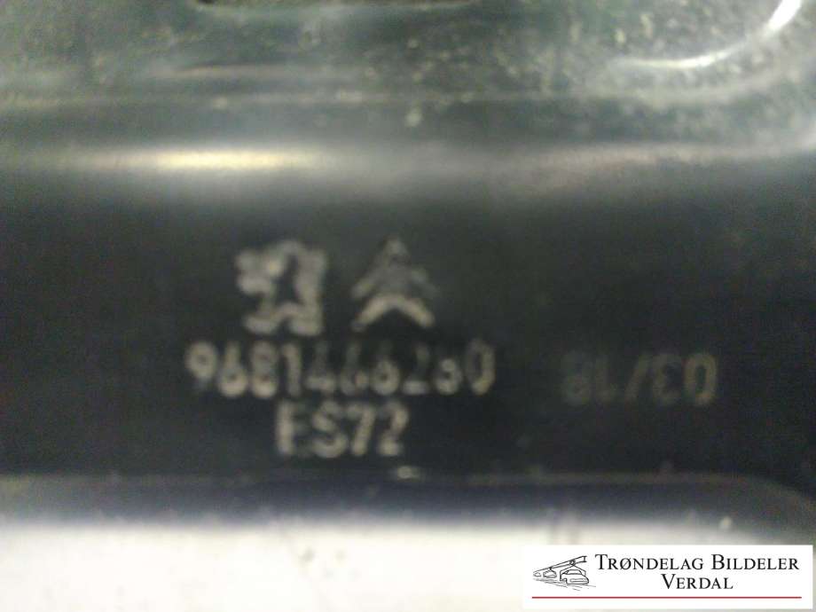 Dørstopper til Peugeot Partner 2015-2019 (Type II, Fase 2) (9681466280|)