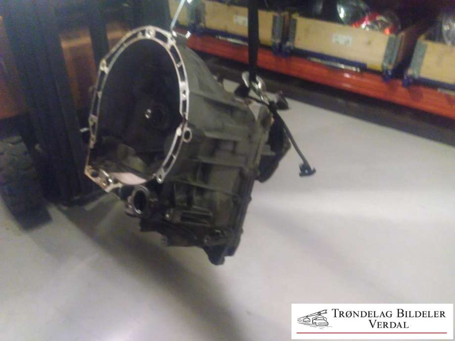 Girkasse manuell til Ford Transit Courier 2014-2018 (Type I, Fase 1) (DV1R7002ABF|T6TA1191015000126|)